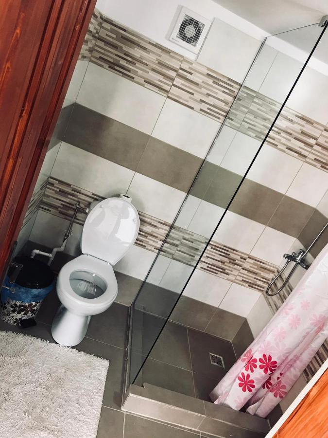 Casa De Vacanta Motata Novaci-Străini Zewnętrze zdjęcie